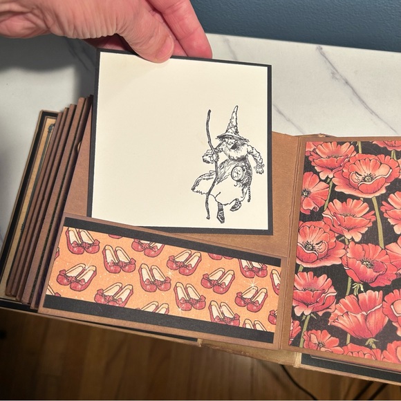 G45 wizard of OZ postcards Scrapbook - Picture 11 of 14